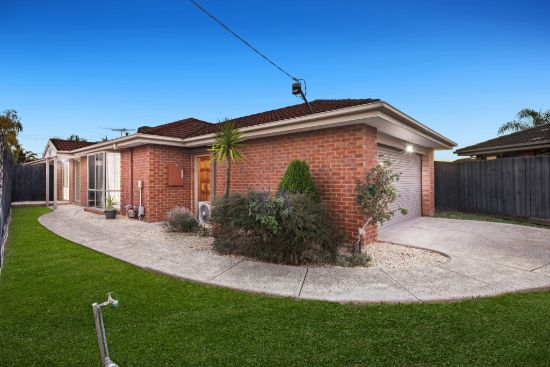 11 Dean Court, Cranbourne West, Vic 3977