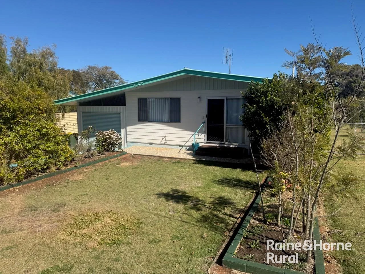 11 Gabee Street, Kingaroy, Qld 4610