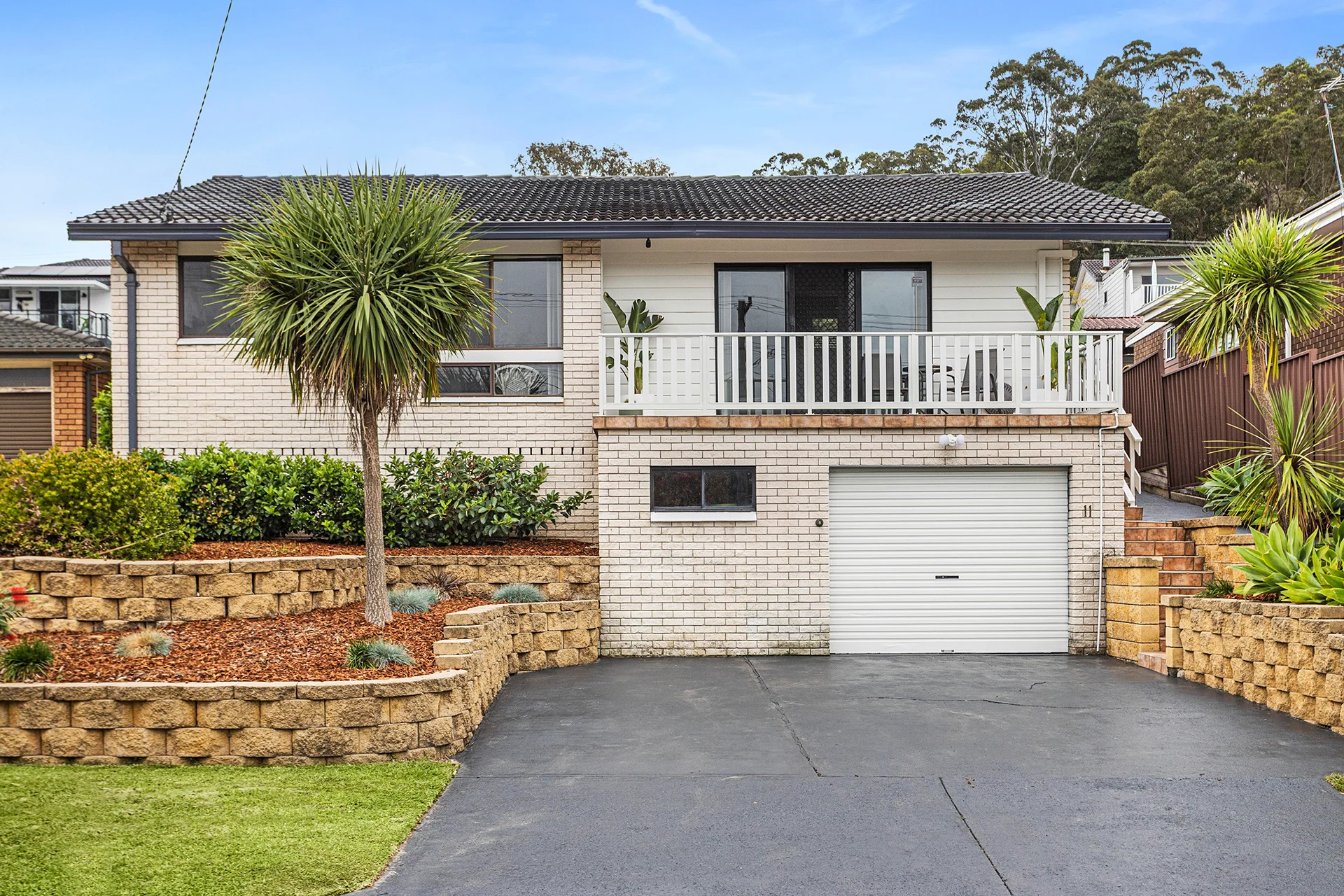 11 Glenview Street, Dapto, NSW 2530