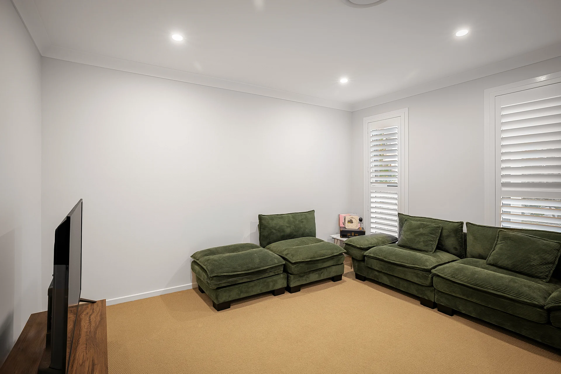 11 Harper Street, Calderwood, NSW 2527