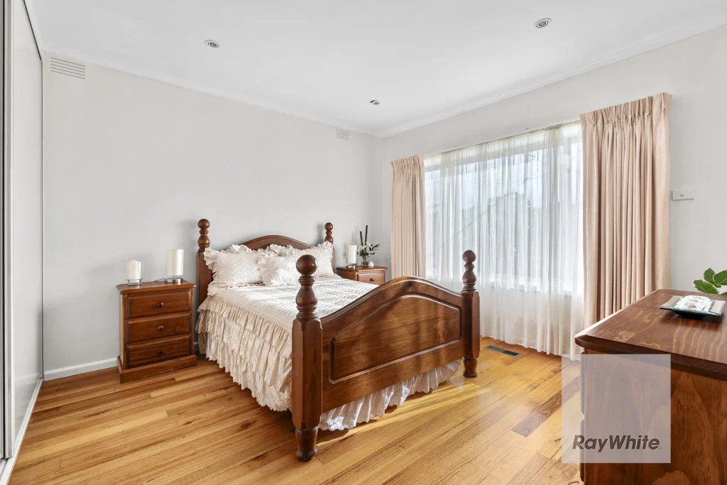 11 Heather Avenue, Thomastown, Vic 3074