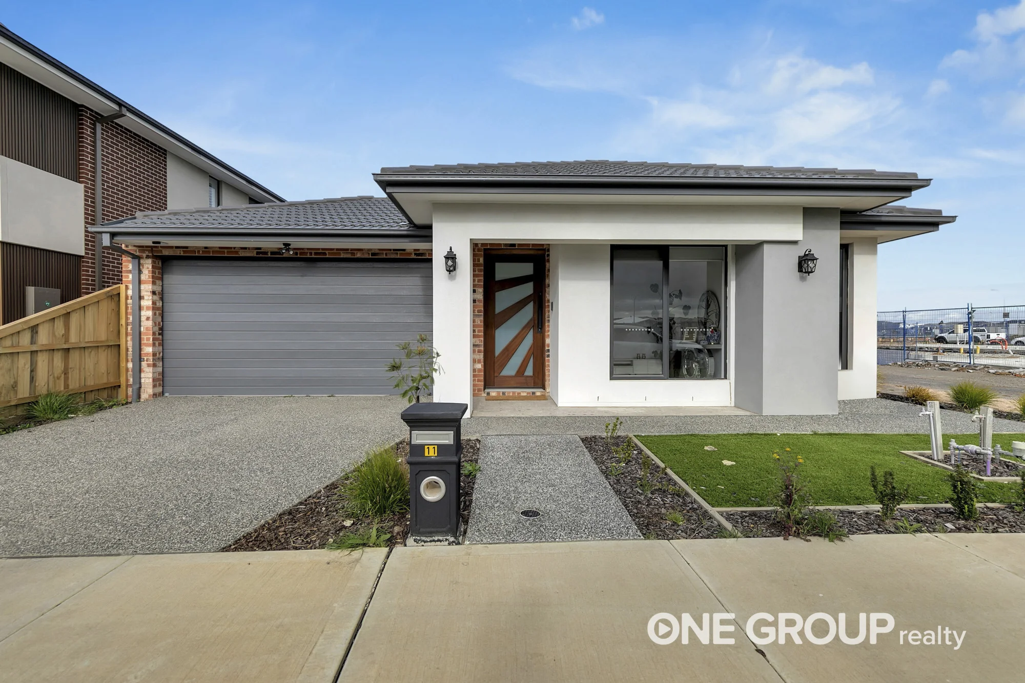 11 Helm Drive, Mickleham, Vic 3064