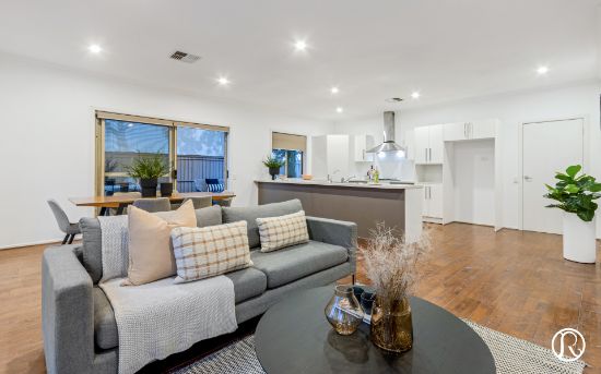 11 Hindmarsh Circuit, Mawson Lakes, SA 5095
