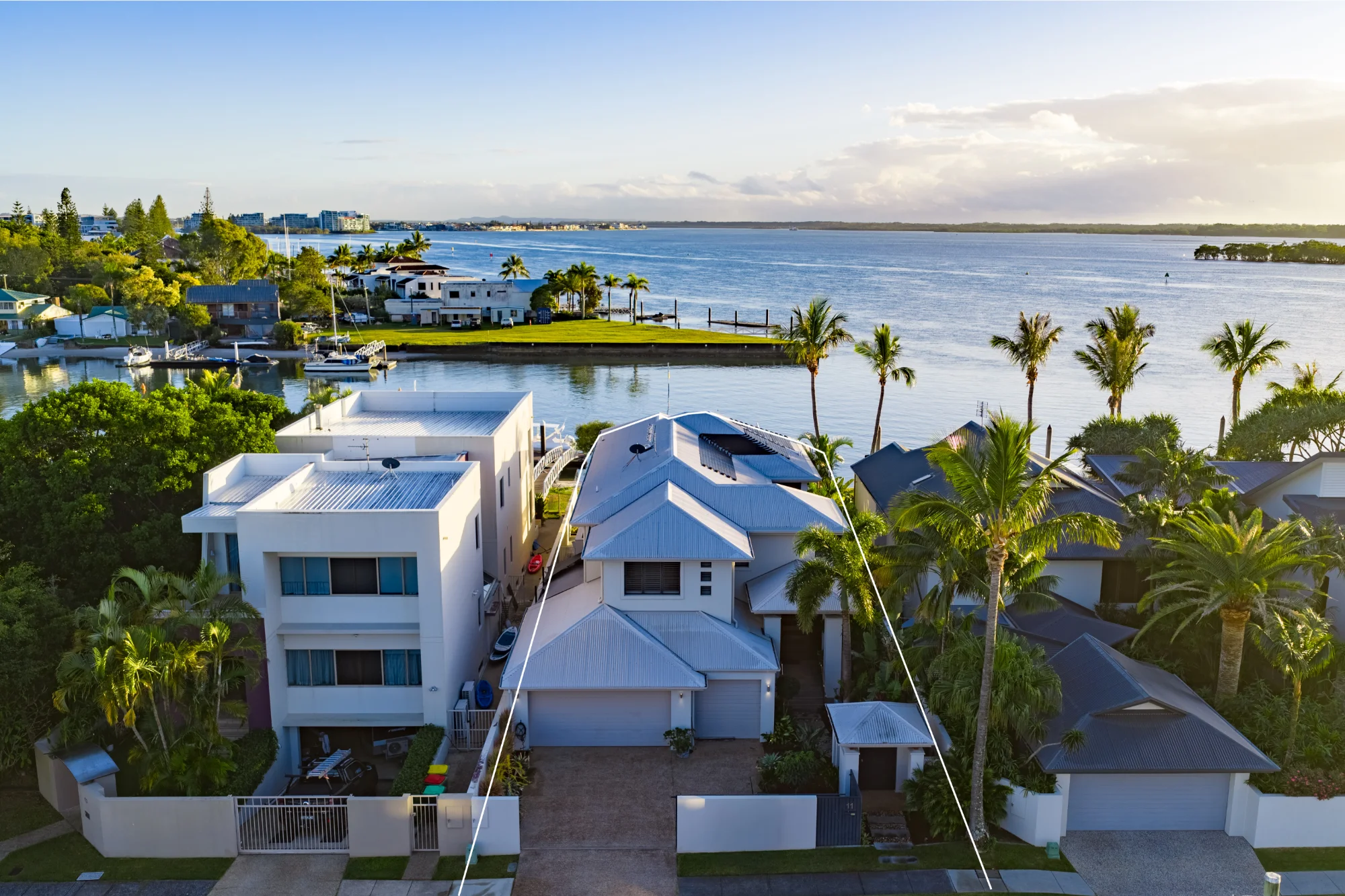 11 Howard Street, Runaway Bay, Qld 4216