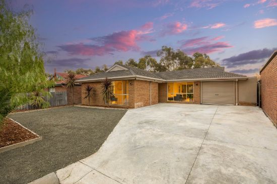 11 Hutzul Court, Delahey, Vic 3037