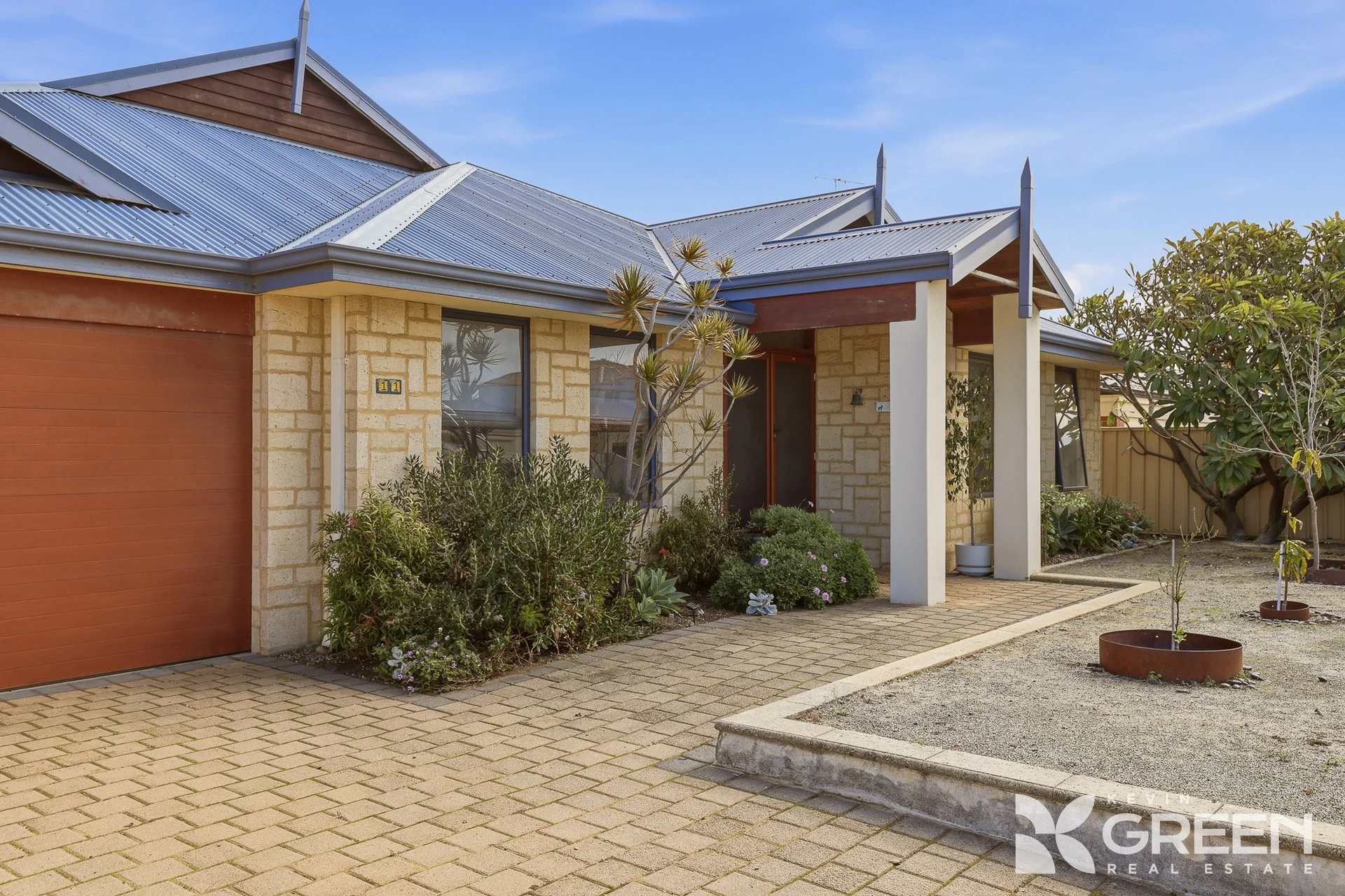 11 Hyden Loop, Dawesville, WA 6211