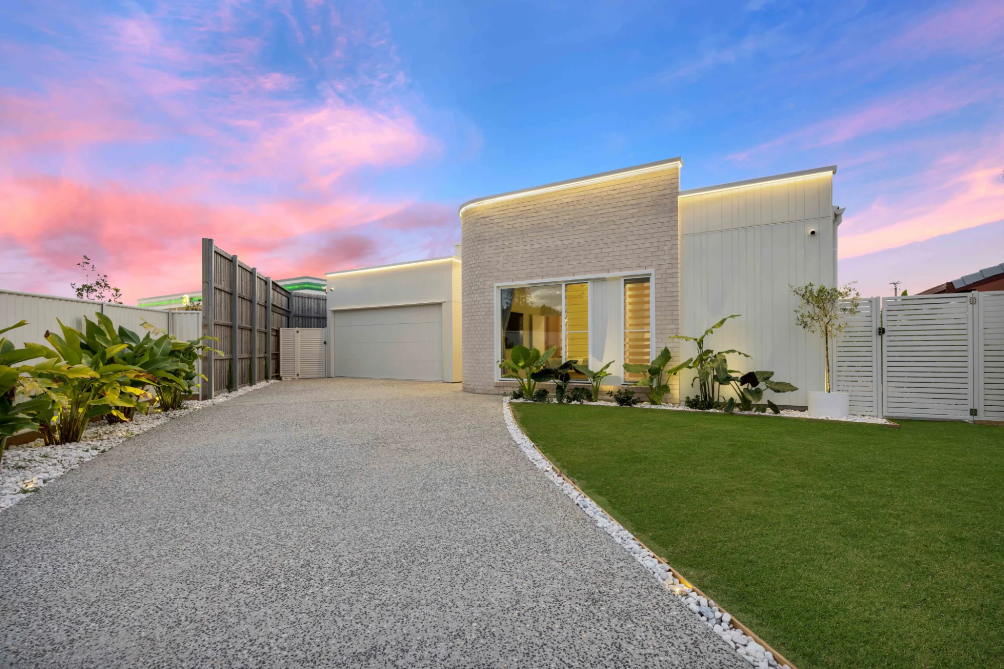 11 Kookaburra Crescent, Bokarina QLD 4575