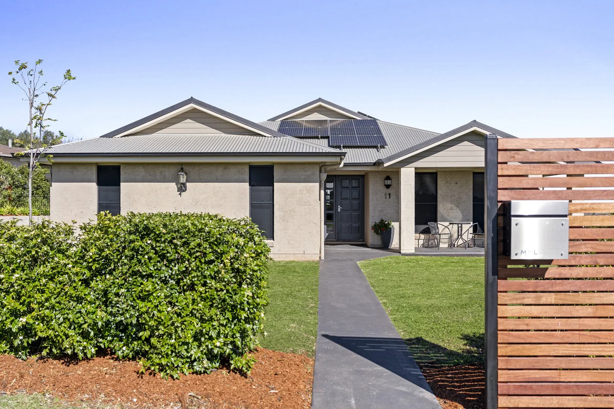 11 Liam Drive, Highfields, Qld 4352