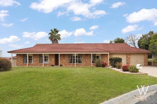 11 Lindrum Place, Windradyne, NSW 2795