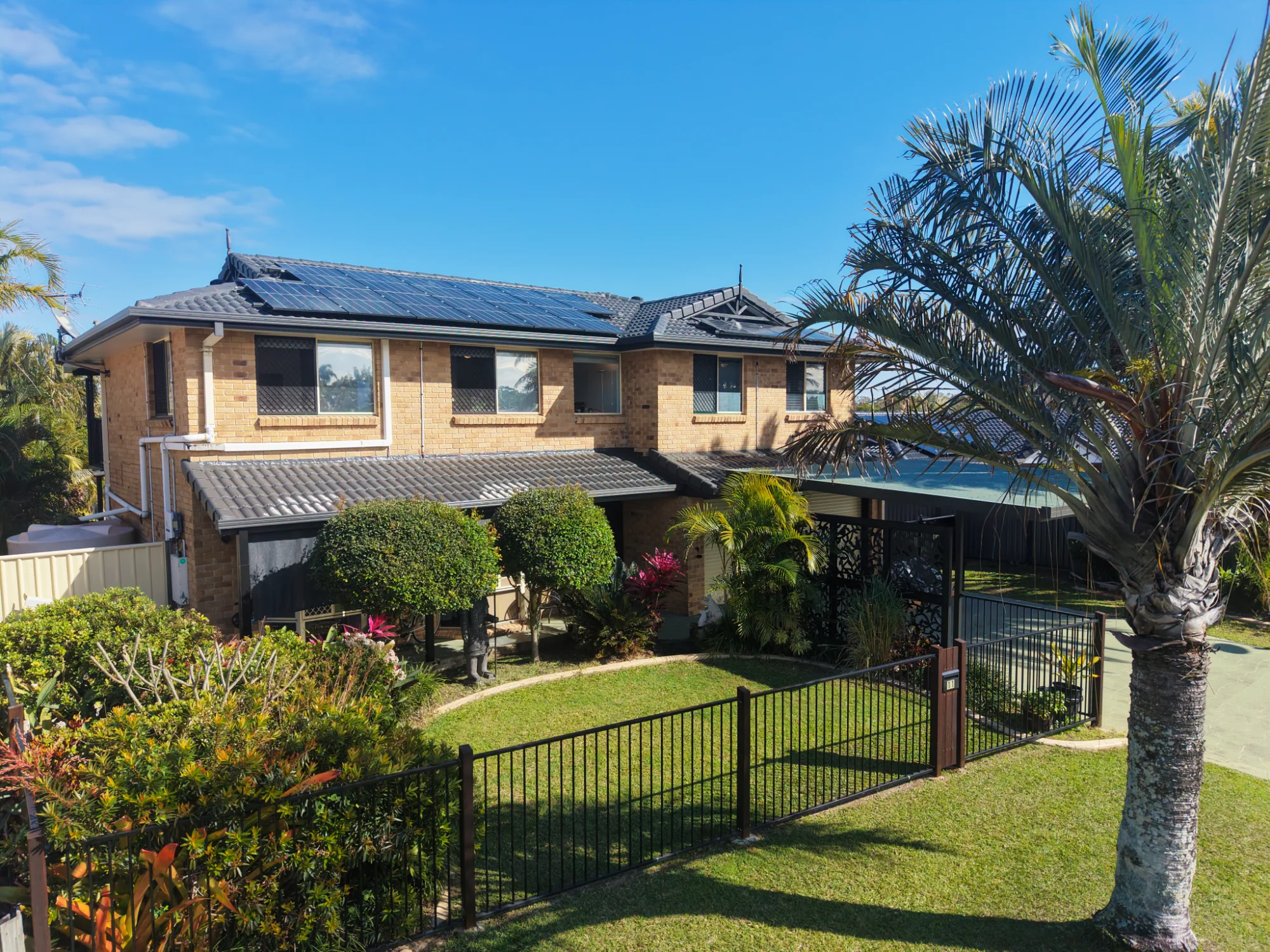 11 Mackerel Street, Sandstone Point, Qld 4511