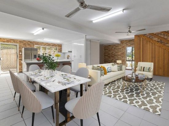 11 Marietta Street, Holloways Beach, Qld 4878