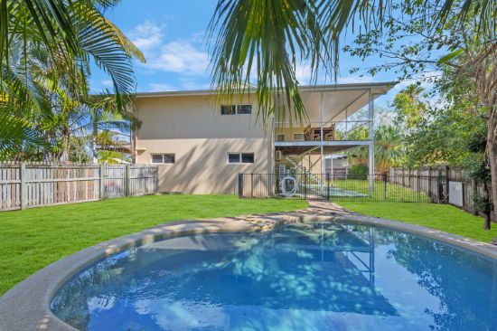 11 Marita Court, Bushland Beach, Qld 4818