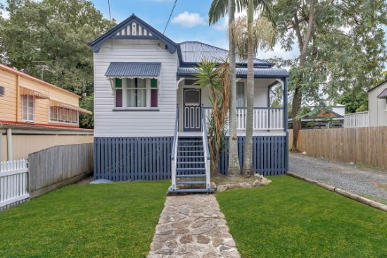 11 Moffatt Street, Ipswich, Qld 4305