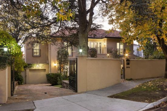 11 Montalto Avenue, Toorak, Vic 3142