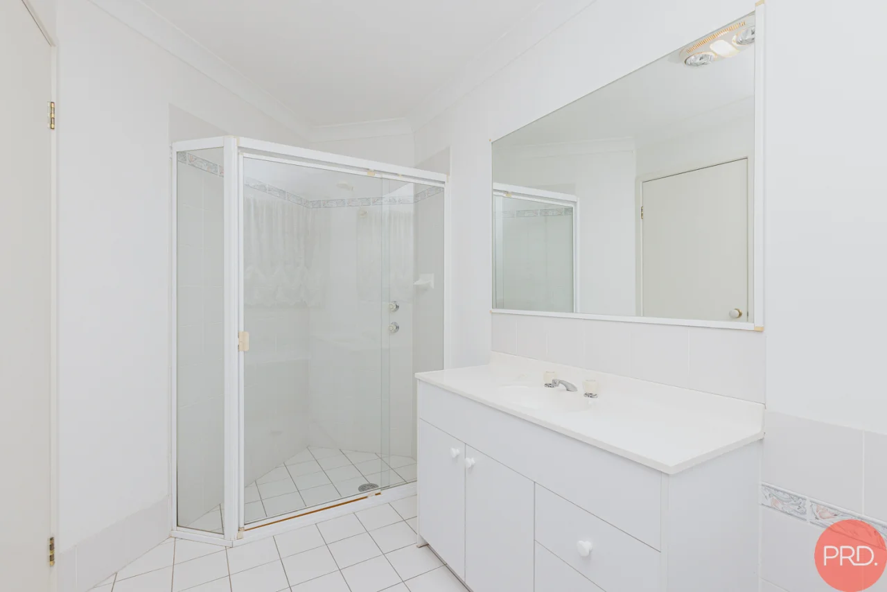 11 Peatmoss Drive, Cameron Park, NSW 2285