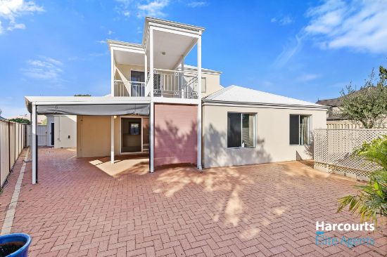 11 Rialto Place, Halls Head, WA 6210