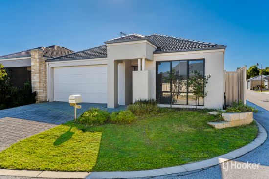 11 Sandals Way, Meadow Springs, WA 6210