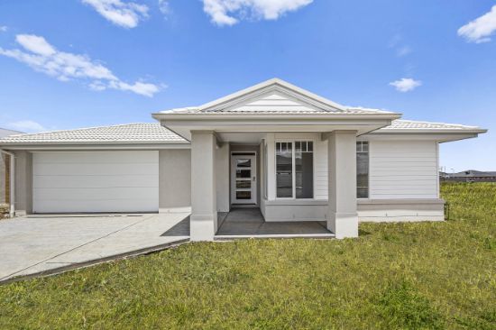 11 Soderstrom Street, Lucas, Vic 3350