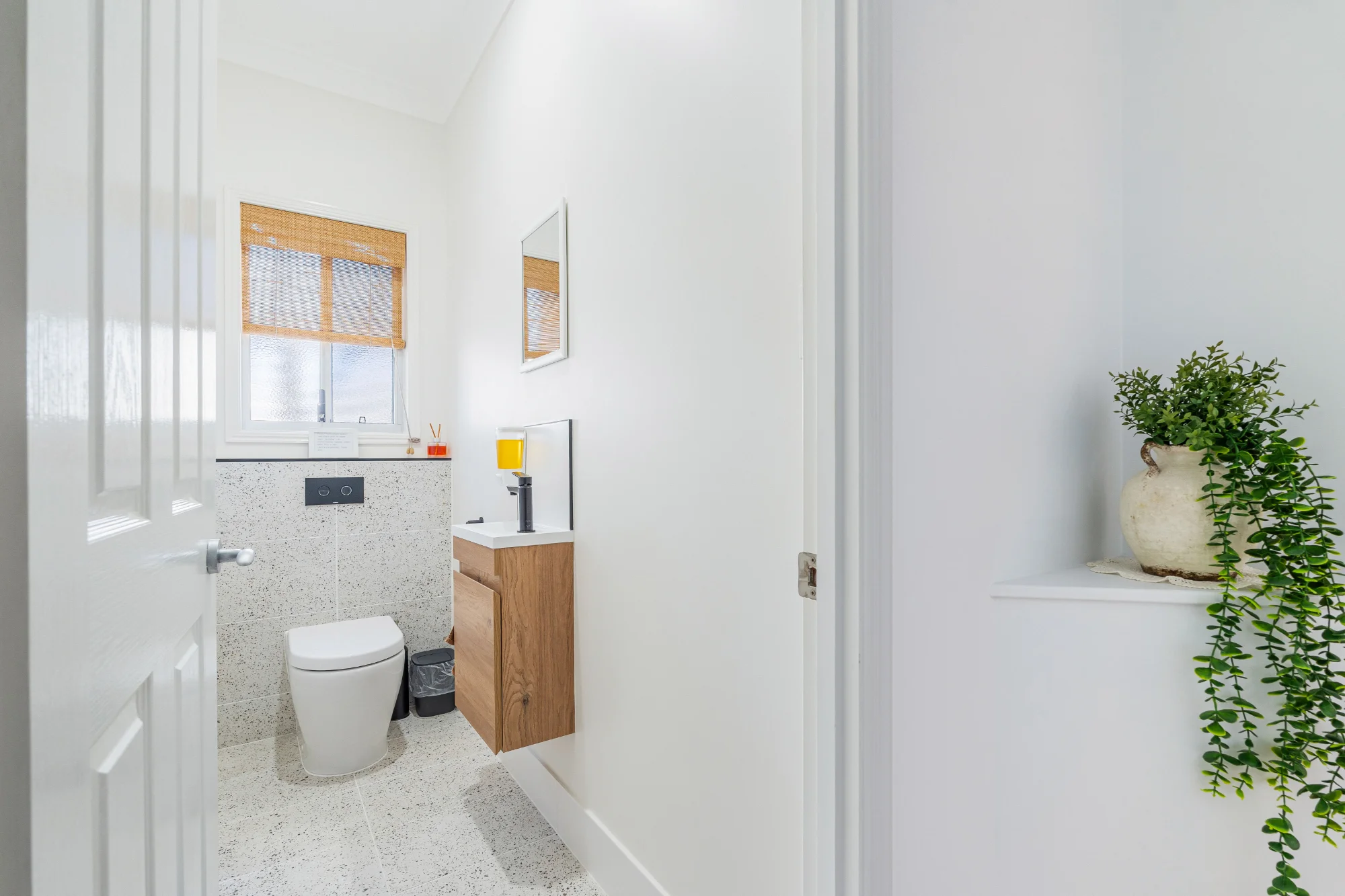 11 Sunline Court, Urangan, Qld 4655