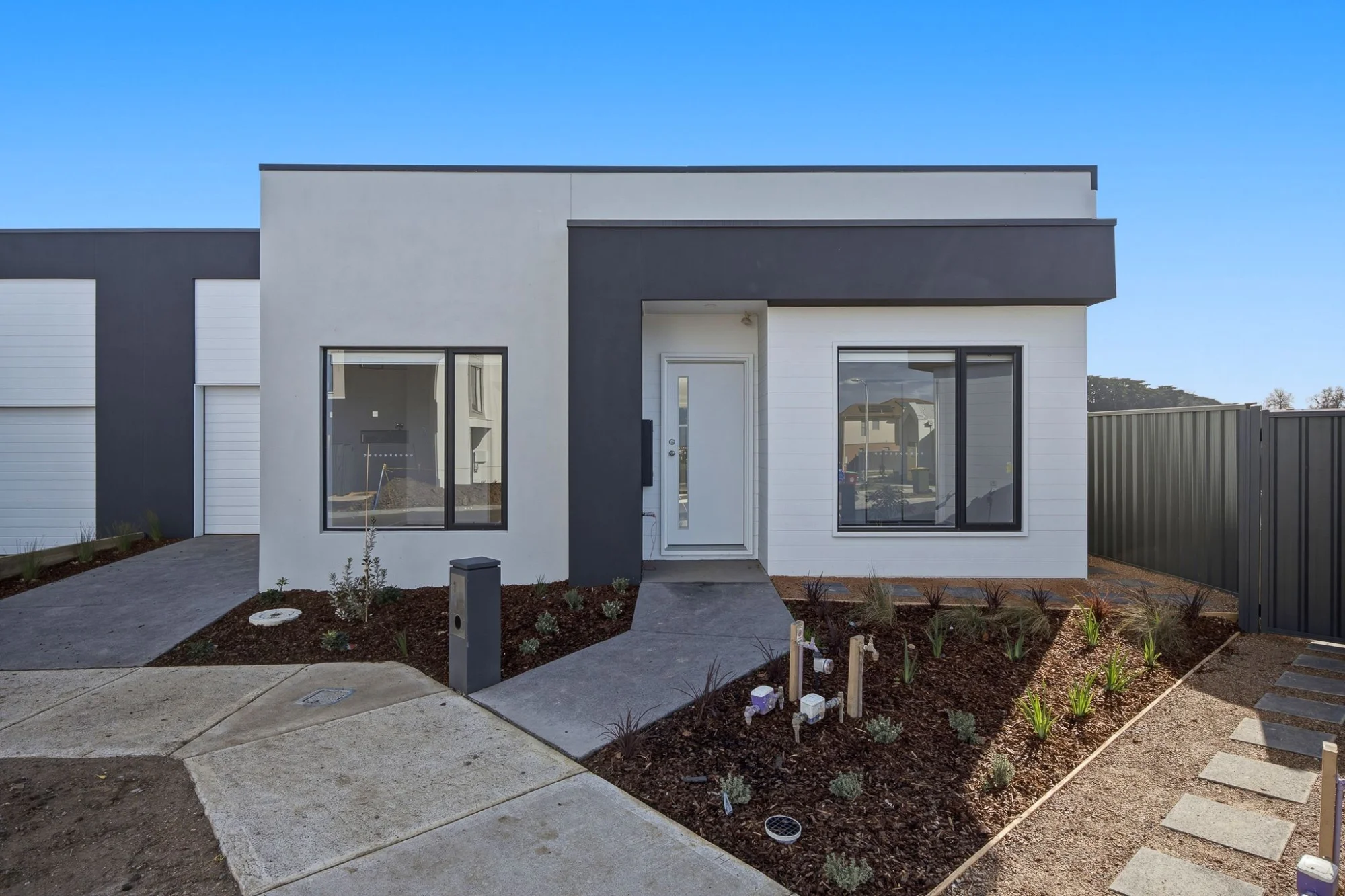 11 Torchlight Way, Berwick VIC 3806
