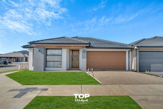 11 Verbena Boulevard, Clyde, Vic 3978