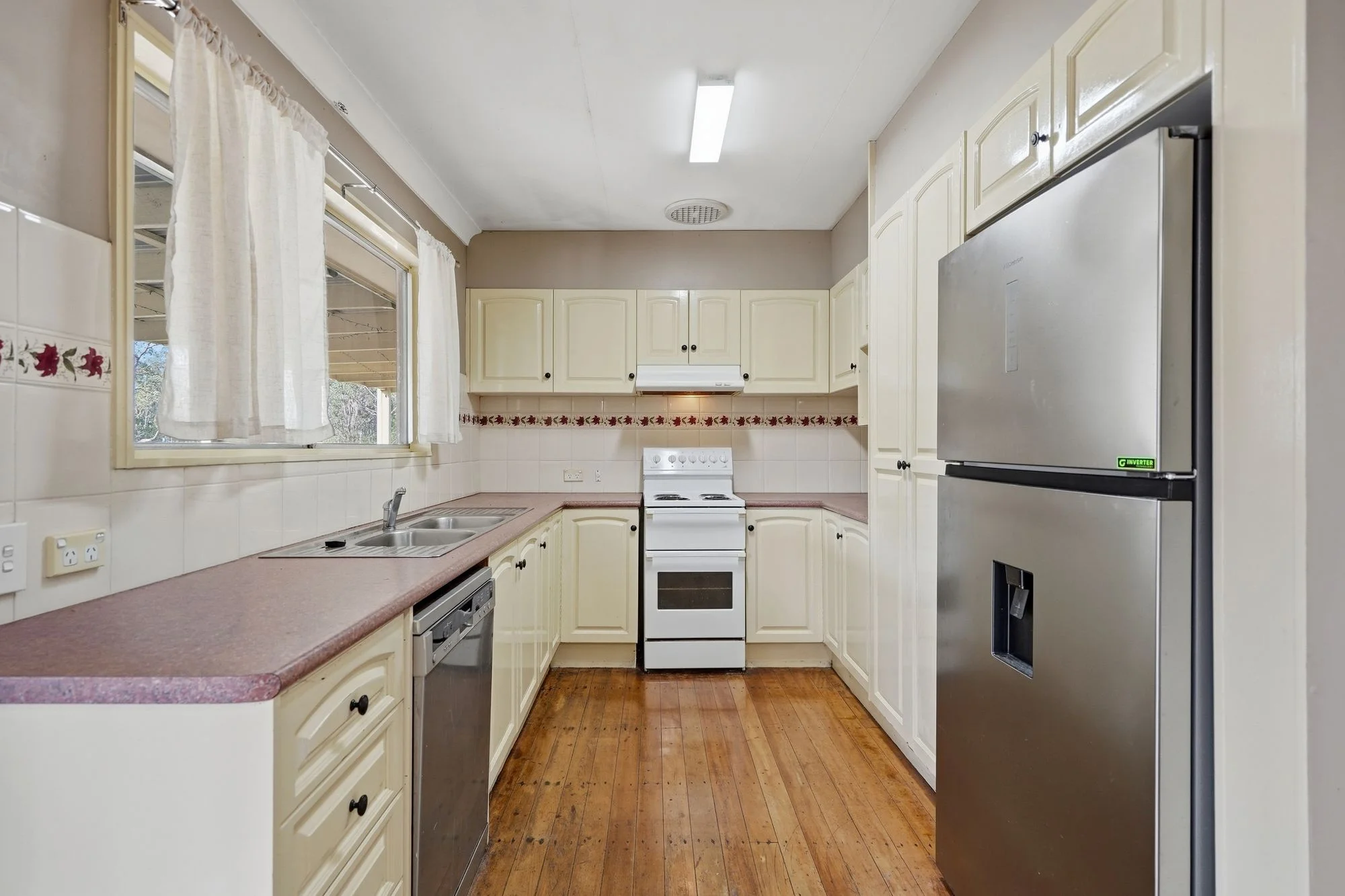 111 New Beith Road, Greenbank, Qld 4124