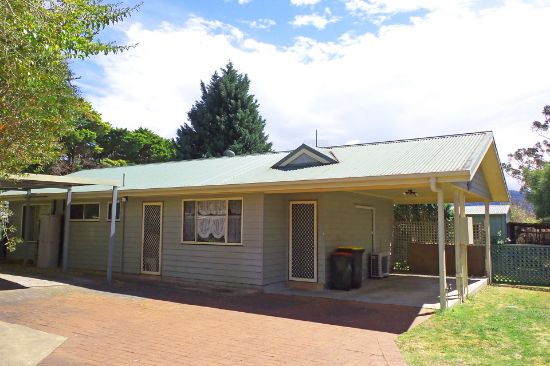 111A Cambewarra Road, Bomaderry, NSW 2541