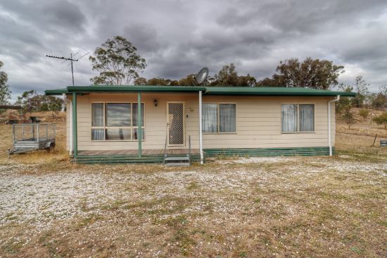 1174 Pine Mount Road, Woodstock, NSW 2793
