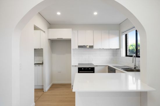 12/2 Carlton Street, Freshwater, NSW 2096