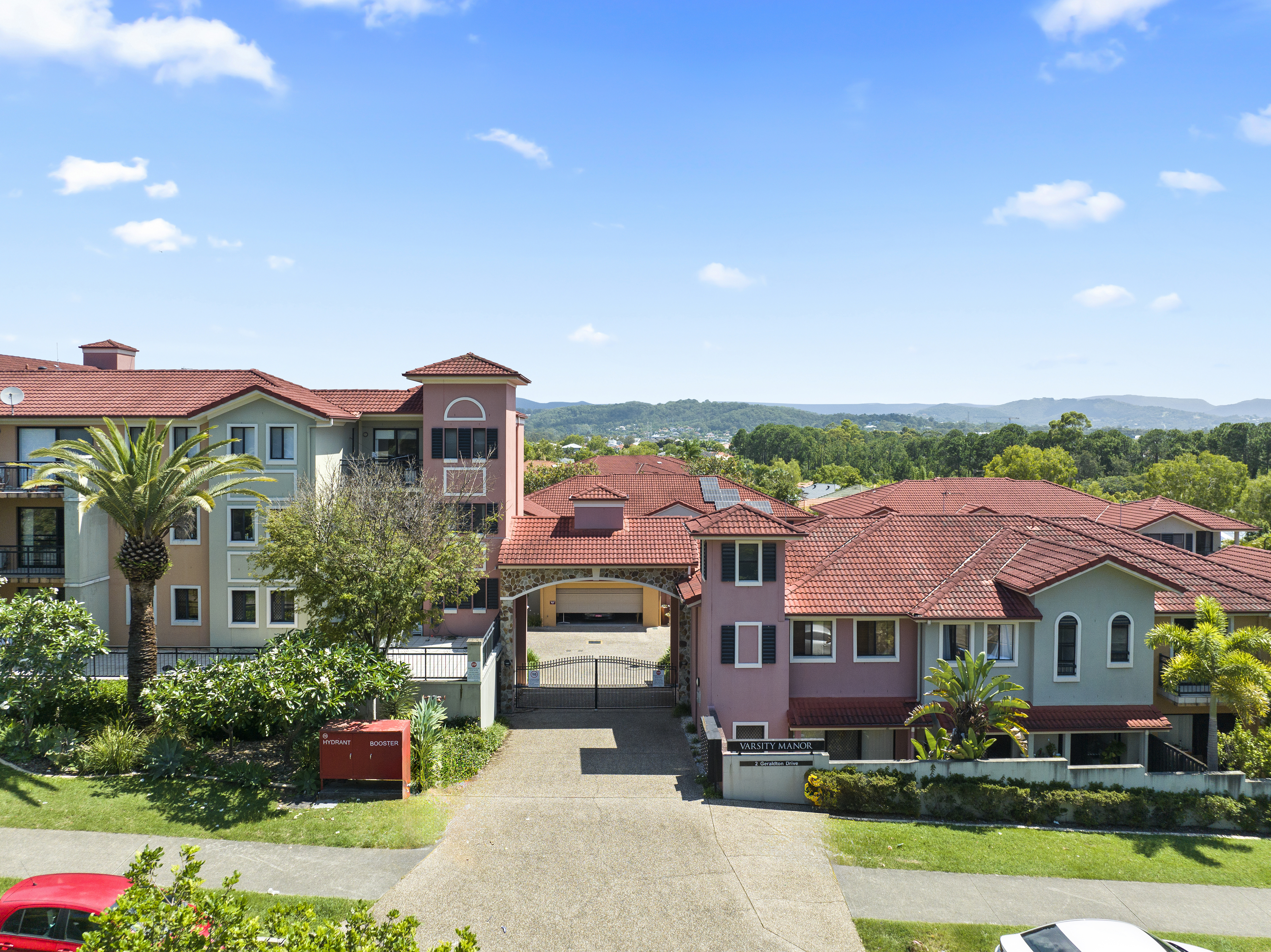 12/2 Geraldton Drive, Varsity Lakes, Qld 4227 12/2 Geraldton Drive, Varsity Lakes, Qld 4227
