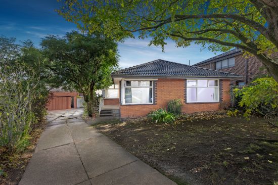12 Alumnus Court, Wheelers Hill, Vic 3150