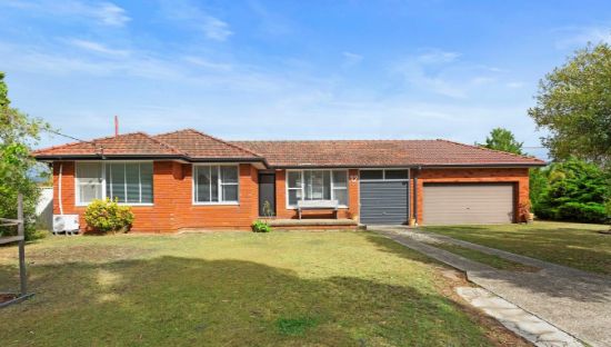 12 Bellinger Place, Sylvania Waters, NSW 2224