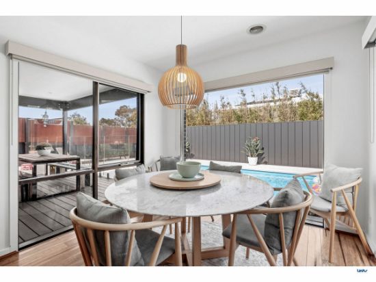 12 Bombora Street, Torquay, Vic 3228