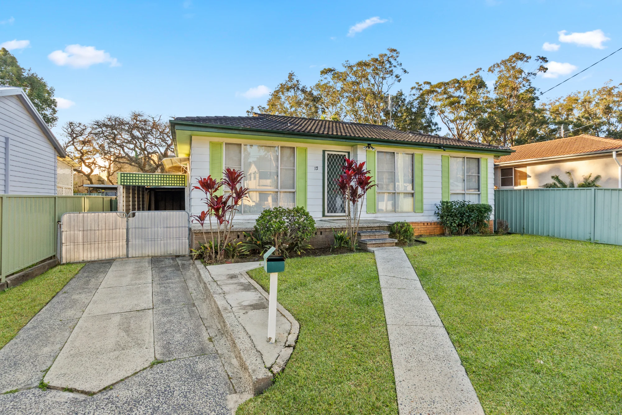 12 Brava Avenue, San Remo, NSW 2262