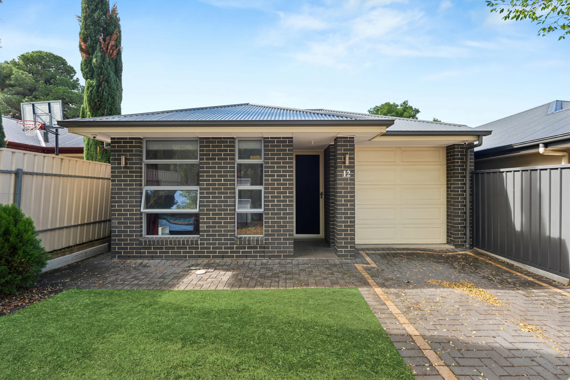 12 Clansman Avenue, Windsor Gardens, SA 5087