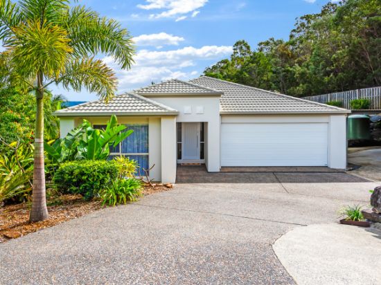 12 Cobbler Place, Pacific Pines, Qld 4211