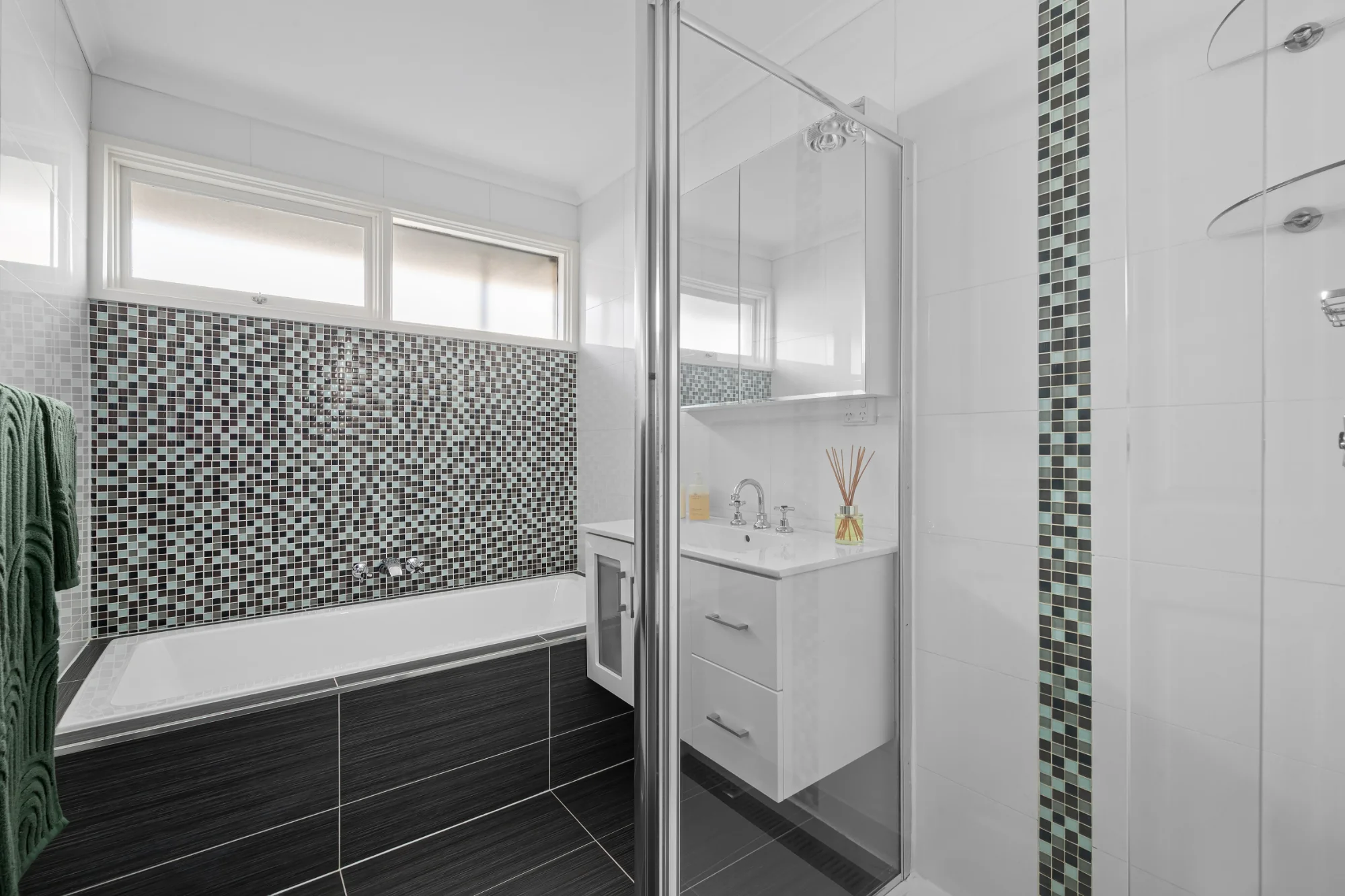 12 Cooinda Crescent, Watsonia, Vic 3087