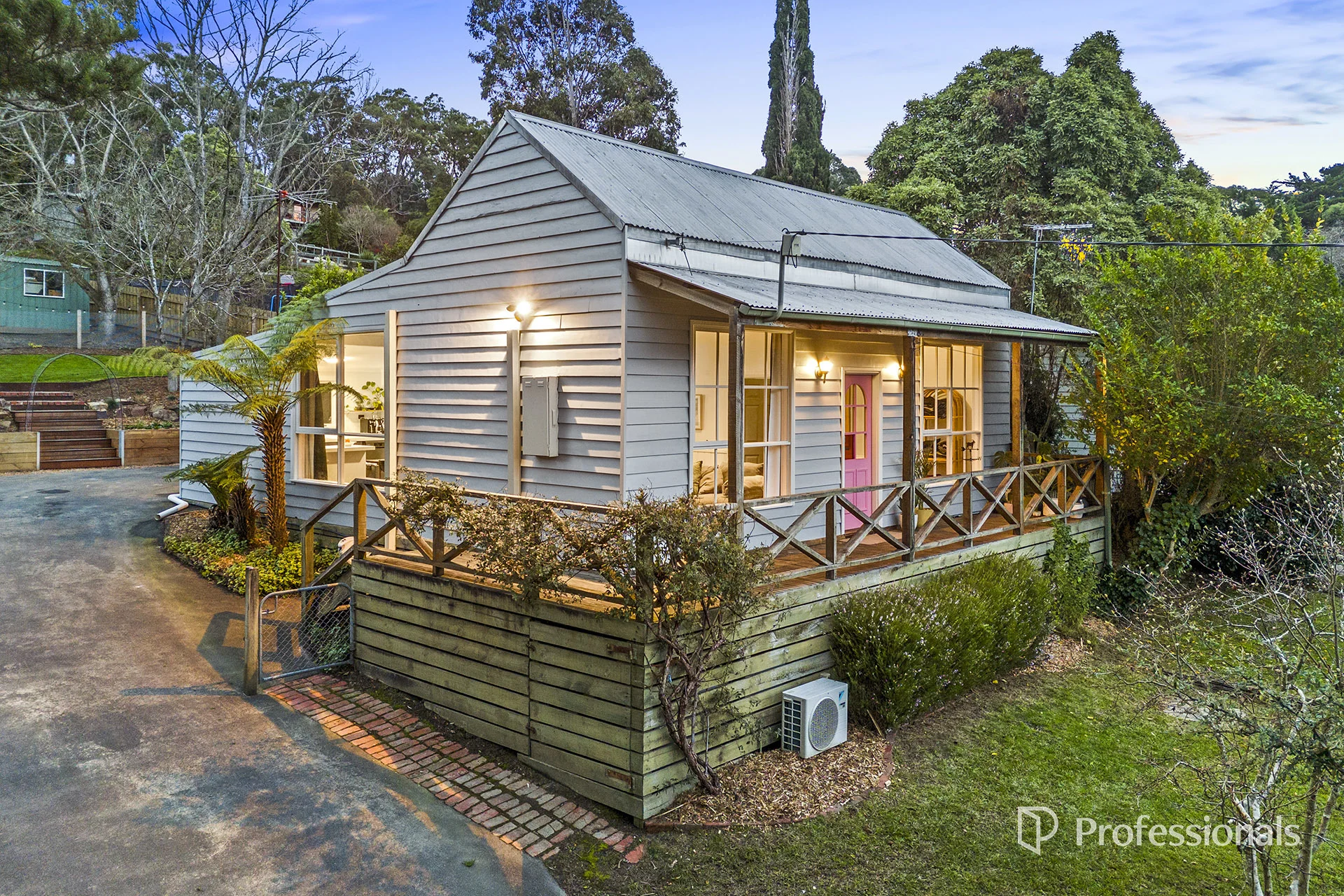 12 Crescent Road, Yarra Junction, Vic 3797