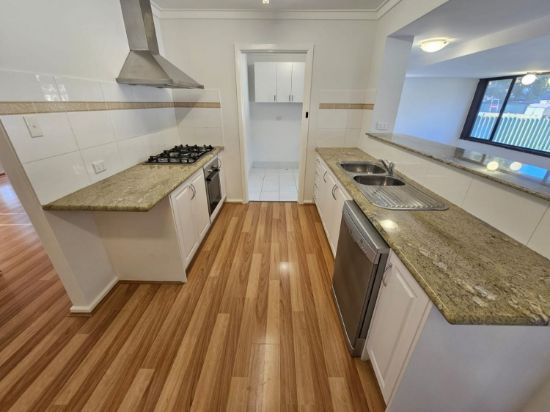 12 Goudhurst Place, Gosnells, WA 6110