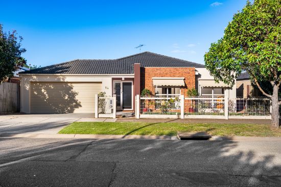 12 Hillwood Close, Hamlyn Heights, Vic 3215