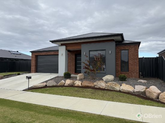 12 Honeyman Avenue, Lucknow, Vic 3875