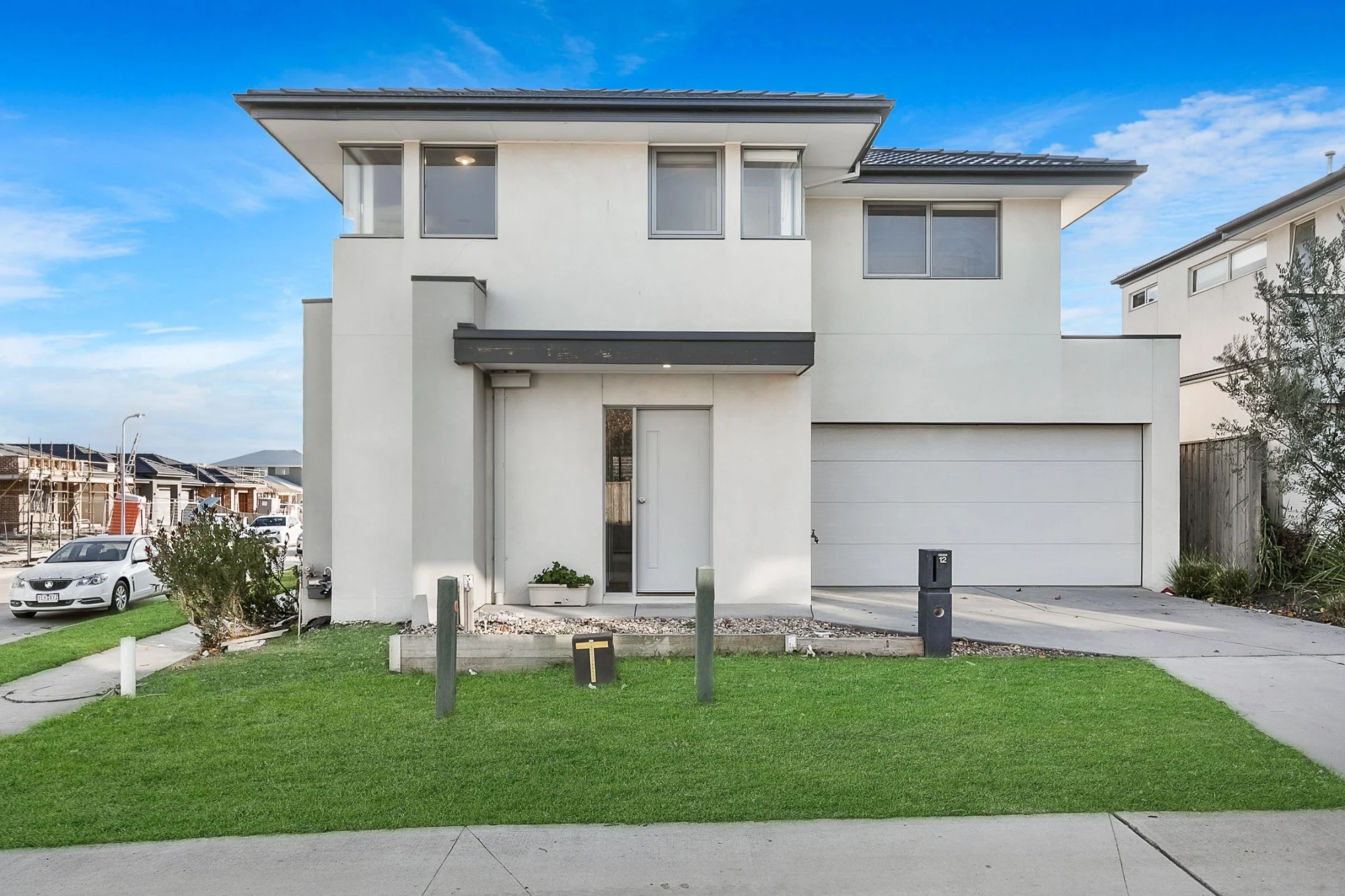 12 Hughes Lane, Officer VIC 3809