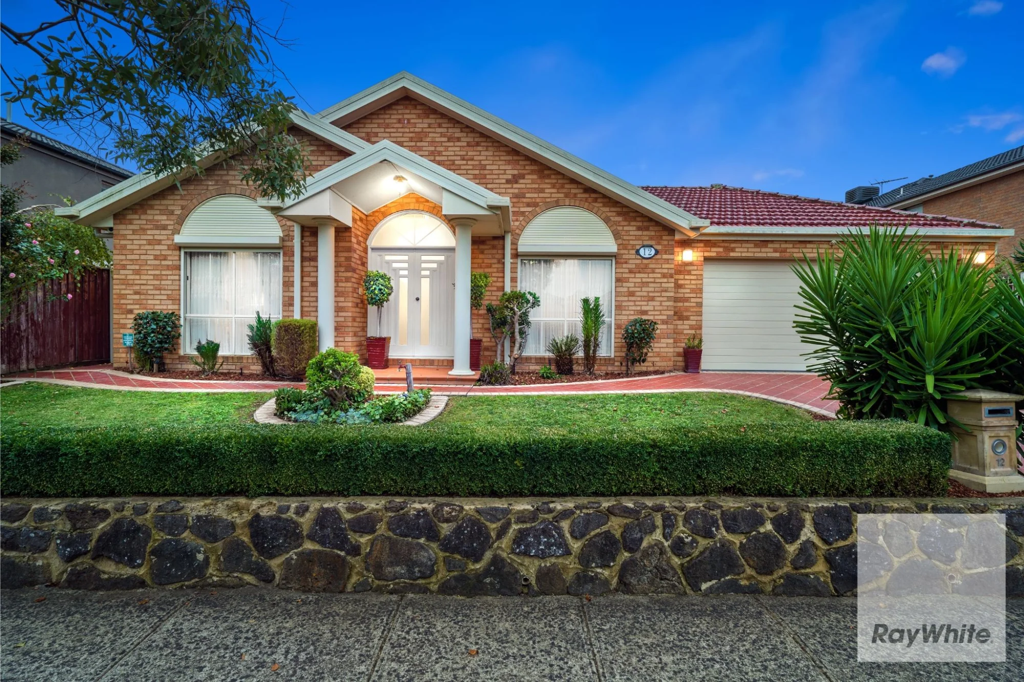 12 Kelty Terrace, Bundoora VIC 3083