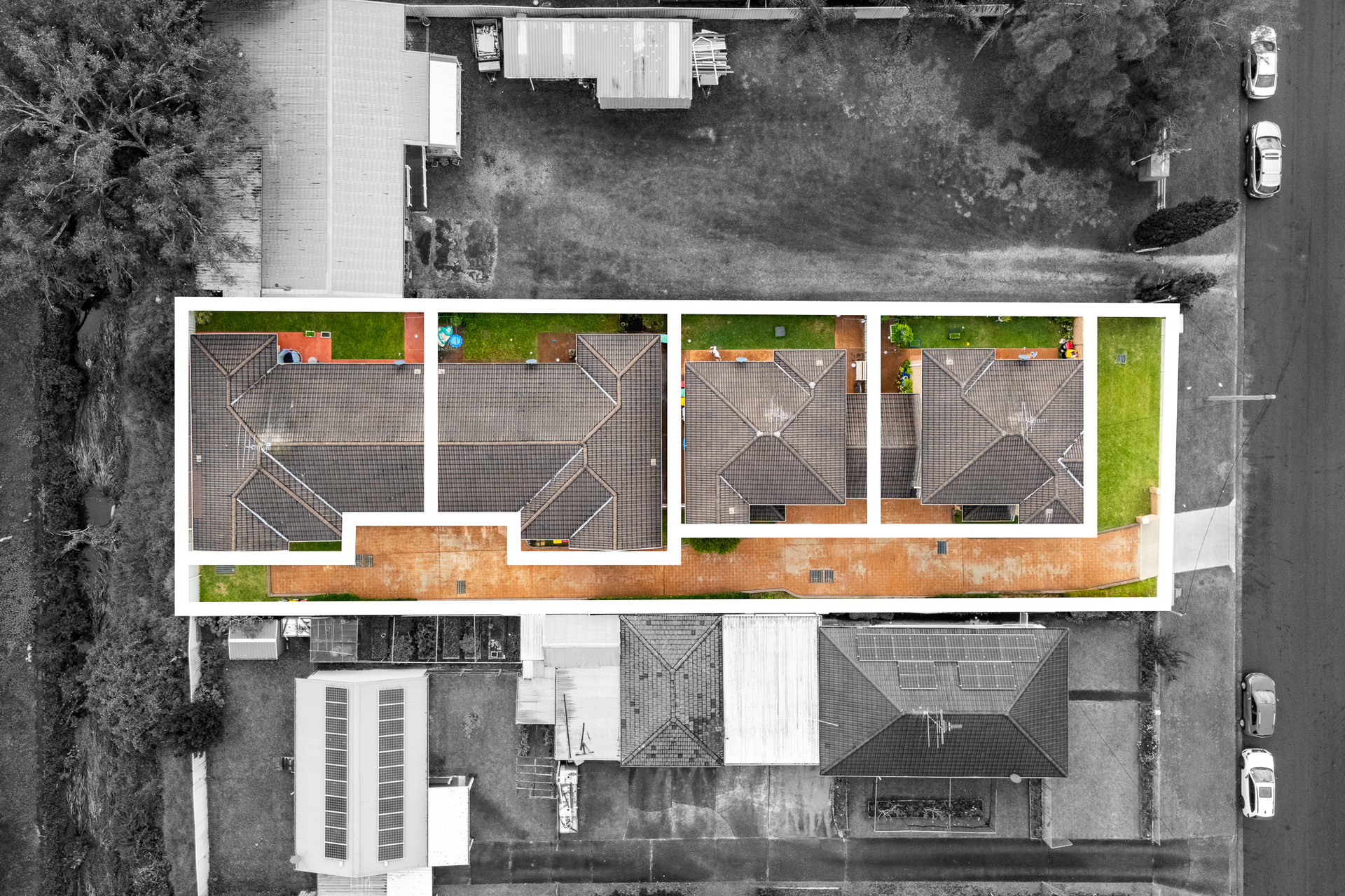 12 Lamonerie Street, Toongabbie, NSW 2146 12 Lamonerie Street, Toongabbie, NSW 2146