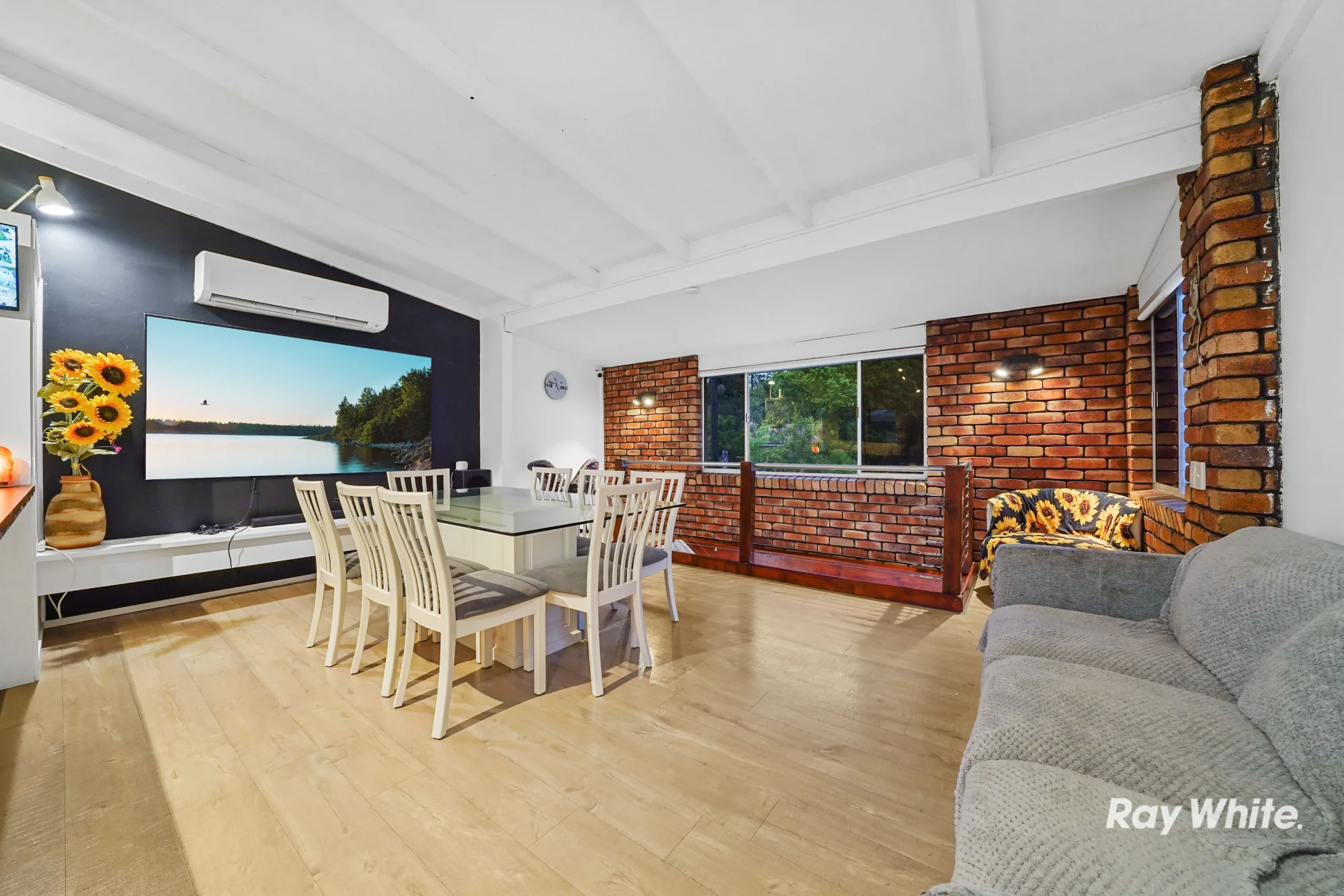 12 Mayflower Street, Daisy Hill QLD 4127