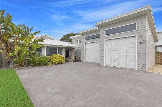 12 Minell Close, Wamberal, NSW 2260