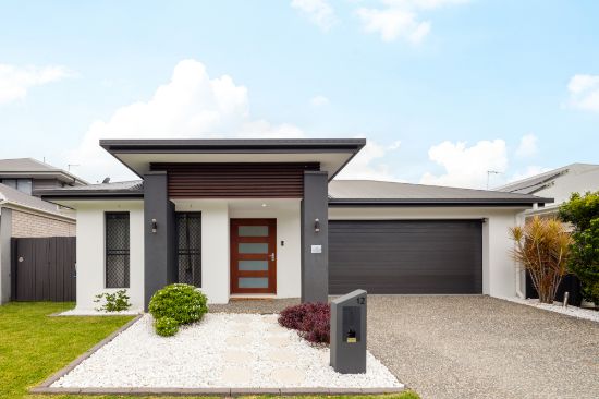 12 Morna Street, Newport, Qld 4020