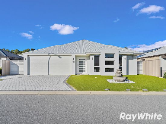 12 Newmarket Road, Meadow Springs, WA 6210