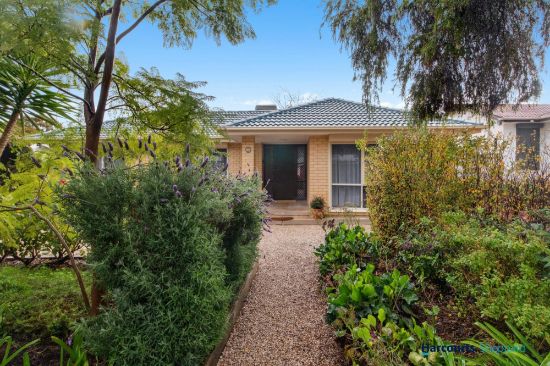 12 Phoebe Avenue, Modbury Heights, SA 5092