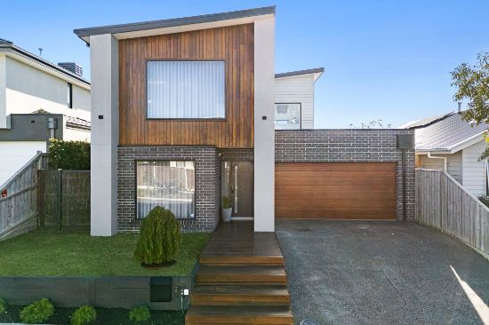 12 Rosella Road, Torquay, Vic 3228